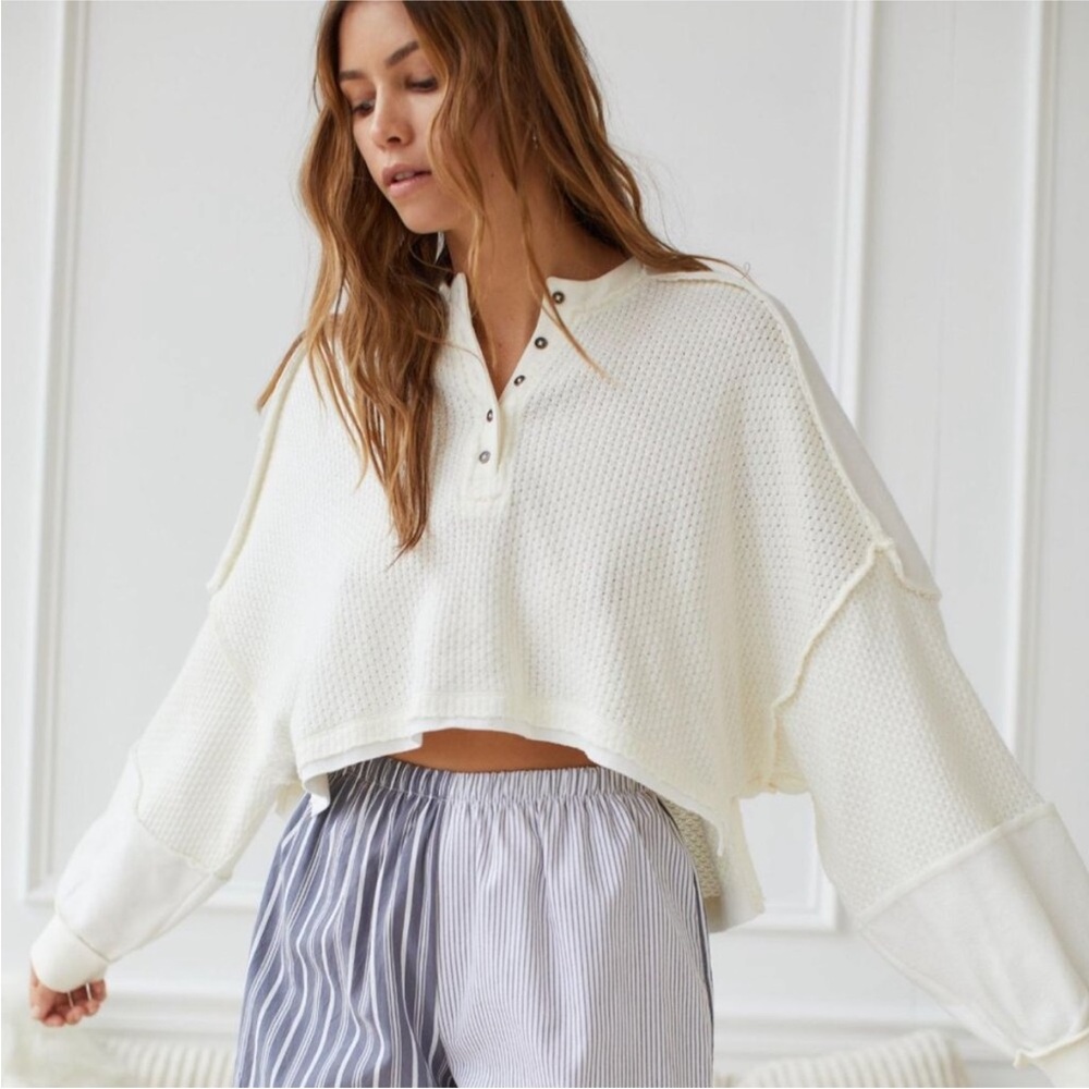 Out From Under Mel Pieced And Seamed Cropped Sweatshirt In Ivory Size XS